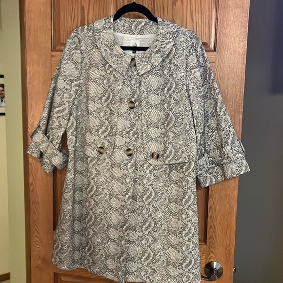 CAbi Camille snakeskin pattern jacket #3134 - Picture 1 of 8